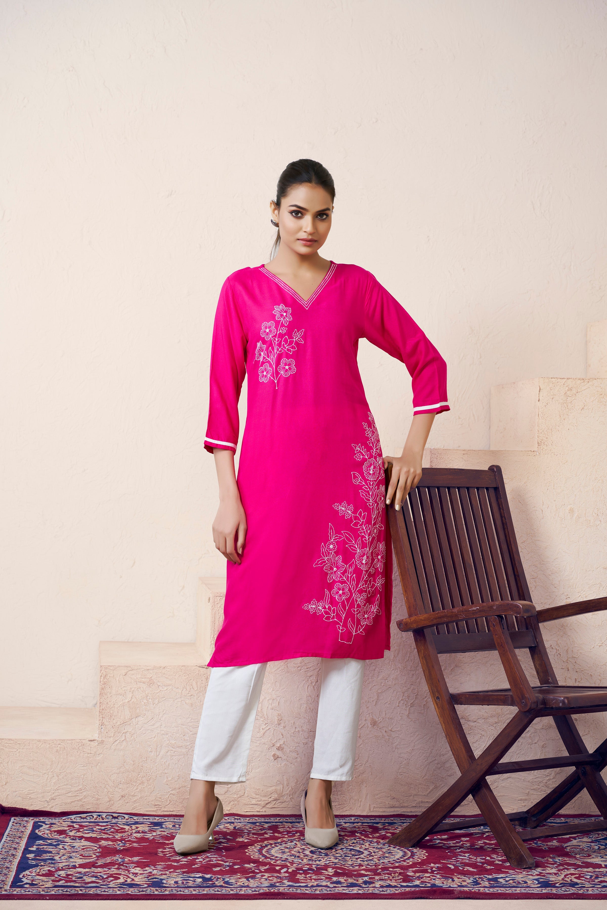 Pink Viscose Rayon Kurti with Thread Work and 3/4 Sleeves with Stylish Neckline